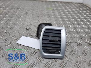 Used Dashboard vent Skoda Roomster (5J) 1.4 16V Price € 15,00 Margin scheme offered by Schaap & Bron