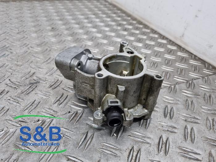 Begagnade Högtryckspump Volkswagen Golf VII (AUA) 2.0 GTI 16V Pris € 120,00 Marginaltabell erbjuds av Schaap & Bron