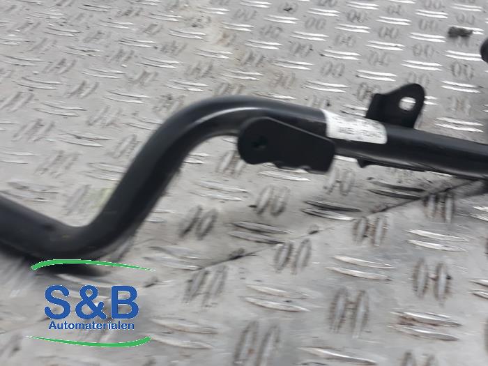 Begagnade Vattenrör Volkswagen Crafter (SY) 2.0 TDI FWD Pris € 15,00 Marginaltabell erbjuds av Schaap & Bron