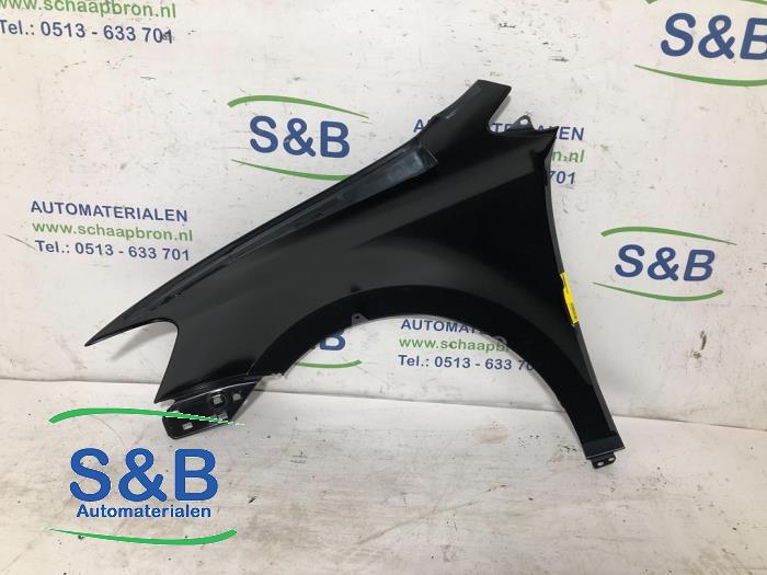 Front wing, right from a Volkswagen Polo V (6R) 1.2 TDI 12V BlueMotion 2011