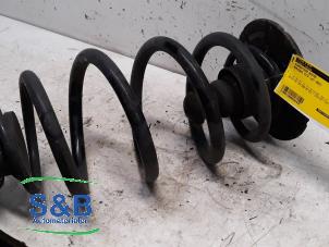 Used Rear coil spring Mercedes Vito (447.6) 2.0 116 CDI 16V Price € 40,00 Margin scheme offered by Schaap & Bron