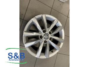 Used Wheel Volkswagen Touran (5T1) 1.8 TSI Price € 79,00 Margin scheme offered by Schaap & Bron