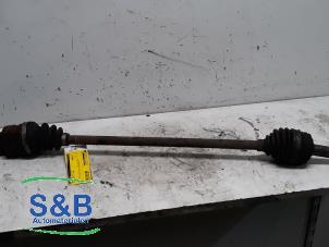 Used Front drive shaft, right Toyota Aygo (B10) 1.0 12V VVT-i Price € 30,00 Margin scheme offered by Schaap & Bron