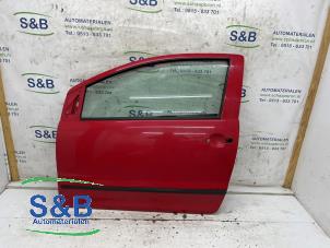 Used Door 2-door, left Volkswagen Fox (5Z) 1.2 Price € 45,00 Margin scheme offered by Schaap & Bron