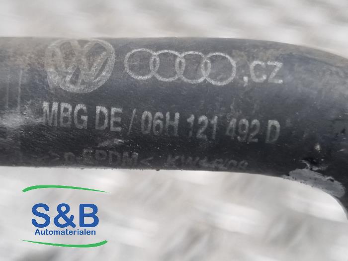 Lines (miscellaneous) from a Audi A4 (B8) 2.0 TFSI 16V 2008