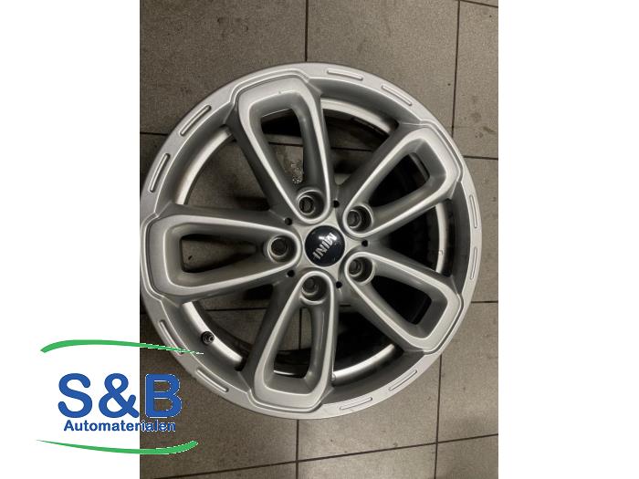 Gebrauchte Felge Mini Clubman (F54) 1.5 Cooper 12V Preis € 125,00 Margenregelung angeboten von Schaap & Bron