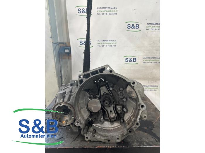 Gearbox from a Volkswagen Polo V (6R) 1.4 TDI 12V 90 2016