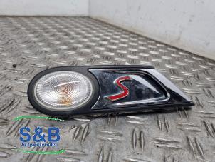 Used Front wing indicator, right Mini Clubman (R55) 1.6 16V Cooper S Price € 45,00 Margin scheme offered by Schaap & Bron