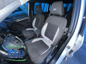 Used Seats + rear seat (complete) Volkswagen Tiguan (5N1/2) 2.0 TDI DRF 16V 4Motion Price € 400,00 Margin scheme offered by Schaap & Bron