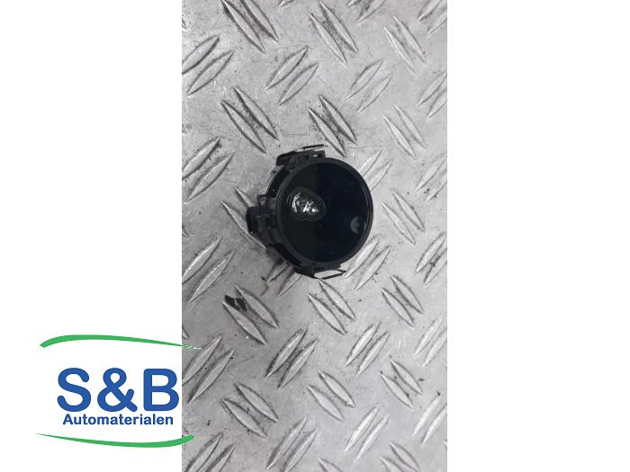 Begagnade Regnsensor Volkswagen Crafter 2.0 TDI 16V Pris € 40,00 Marginaltabell erbjuds av Schaap & Bron