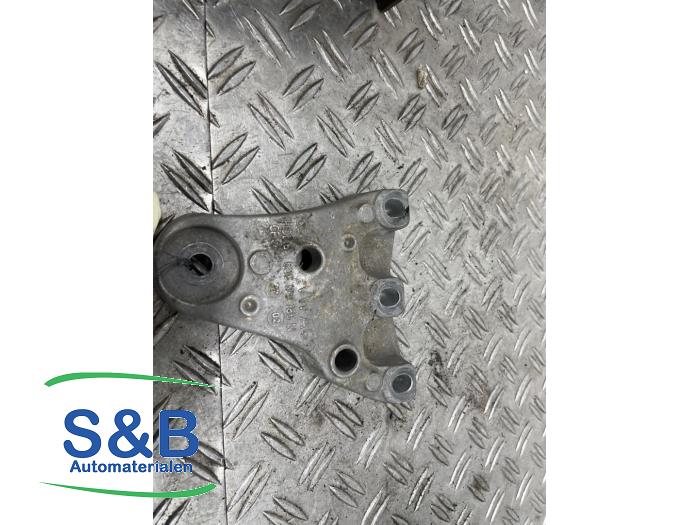 Used Engine mount Volkswagen Polo Fun 1.4 16V 75 Price € 21,00 Margin scheme offered by Schaap & Bron