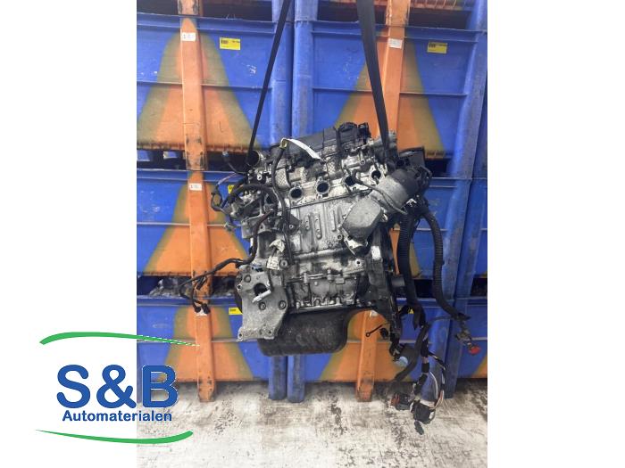 Motor van een Peugeot 307 (3A/C/D) 1.6 HDi 16V 2005