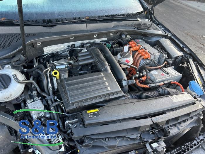 Boite de vitesses d'un Volkswagen Golf VII (AUA) 1.4 GTE 16V 2015