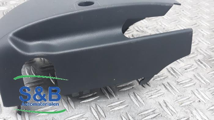 Abdeckplatte sonstige van een Seat Ateca (5FPX) 1.5 TSI 16V 4Drive 2019