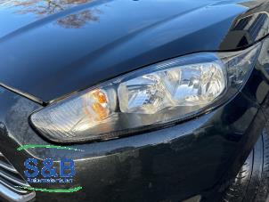 Używane Reflektor lewy Ford Fiesta 6 (JA8) 1.5 TDCi Cena € 149,99 Procedura marży oferowane przez Schaap & Bron