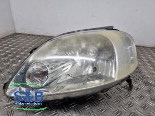 Used Headlight, left Volkswagen Fox (5Z) 1.2 Price € 25,00 Margin scheme offered by Schaap & Bron