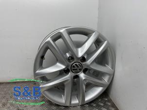 Used Wheel Volkswagen Tiguan (5N1/2) 2.0 TDI 16V 4Motion Price € 100,00 Margin scheme offered by Schaap & Bron