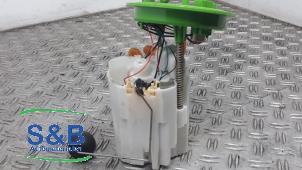 Usados Bomba eléctrica de combustible Seat Ateca (5FPX) 1.5 TSI 16V Precio € 125,00 Norma de margen ofrecido por Schaap & Bron