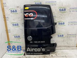 Używane Tylne drzwi samochodu dostawczego Volkswagen Transporter T5 1.9 TDi Cena na żądanie oferowane przez Schaap & Bron