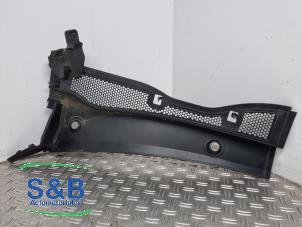 Used Cowl top grille Opel Corsa F (UB/UH/UP) 1.2 12V 75 Price € 30,00 Margin scheme offered by Schaap & Bron
