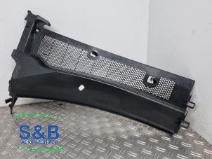 Used Cowl top grille Opel Corsa F (UB/UH/UP) 1.2 12V 75 Price € 30,00 Margin scheme offered by Schaap & Bron