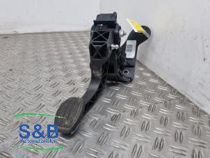 Used Clutch pedal Opel Corsa F (UB/UH/UP) 1.2 12V 75 Price € 50,00 Margin scheme offered by Schaap & Bron