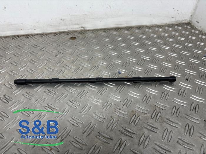 Neuf Conduit de carburant Volkswagen Golf Prix sur demande proposé par Schaap & Bron