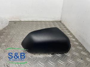New Mirror housing, right Volkswagen Polo IV (9N1/2/3) 1.2 12V Price € 30,03 Inclusive VAT offered by Schaap & Bron