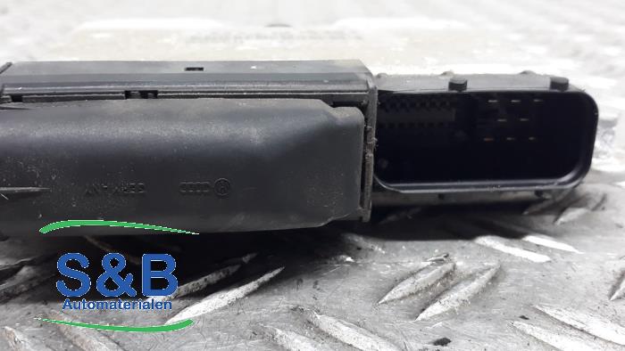 Used Engine management computer Audi A3 (8L1) 1.8 20V Turbo Quattro Price € 200,00 Margin scheme offered by Schaap & Bron