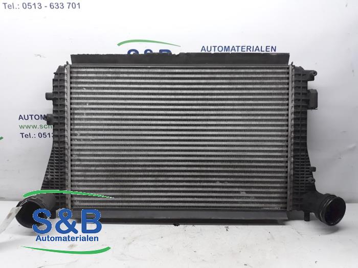 Used Intercooler Volkswagen Passat Variant (3C5) 2.0 TDI 16V 170 Price € 70,00 Margin scheme offered by Schaap & Bron