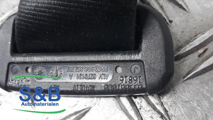 Cinturón de seguridad izquierda delante de un Volkswagen Passat Variant (3G5) 1.4 GTE 16V 2016