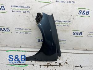 Used Front wing, left Volkswagen Polo IV (9N1/2/3) 1.2 Price € 50,00 Margin scheme offered by Schaap & Bron