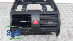 Used Dashboard vent Volkswagen Golf VI Variant (AJ5/1KA) 1.4 TSI 160 16V Price € 45,00 Margin scheme offered by Schaap & Bron