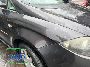 Used Front wing, right Seat Toledo (5P2) 1.6 Price € 74,99 Margin scheme offered by Schaap & Bron