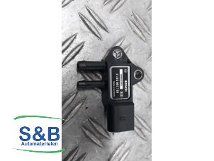 Used Fuel pressure sensor Volkswagen Caddy Combi III (2KB,2KJ) 1.9 TDI Price € 20,00 Margin scheme offered by Schaap & Bron