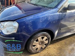 Used Front wing, left Volkswagen Polo IV (9N1/2/3) 1.4 16V Price € 39,99 Margin scheme offered by Schaap & Bron