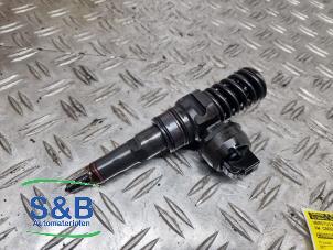 Used Injector (diesel) Volkswagen Caddy Combi III (2KB,2KJ) 2.0 SDI Price € 150,00 Margin scheme offered by Schaap & Bron