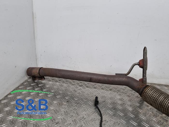 Front pipe + catalyst from a Volkswagen Golf VII (AUA) 1.0 TSI 12V BlueMotion 2015