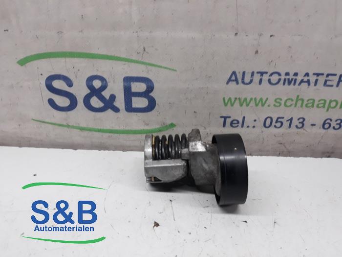 Usados Rodillo tensor correa múltiple Volkswagen Golf IV (1J1) 1.9 TDI 100 Precio € 15,00 Norma de margen ofrecido por Schaap & Bron