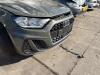 Grille from a Audi A1 Sportback (GBA) 1.0 30 TFSI 12V 2020