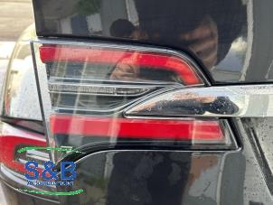 Usagé Feu arrière gauche Tesla Model X P100D Prix € 200,00 Règlement à la marge proposé par Schaap & Bron