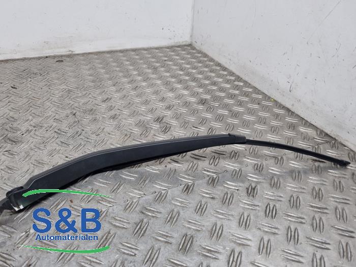 Begagnade Bakre torkararm Volkswagen Transporter/Caravelle T5 1.9 TDi Pris € 20,00 Marginaltabell erbjuds av Schaap & Bron