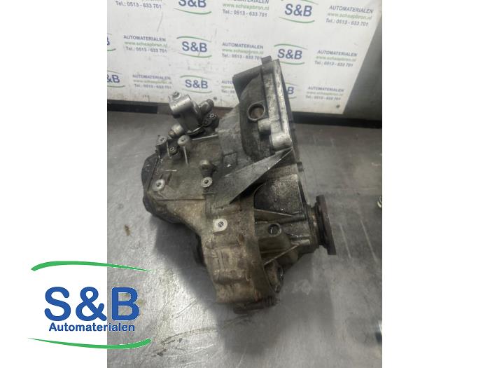 Gearbox Volkswagen Caddy III 2.0 SDI - FZU29095 BDJ FZU