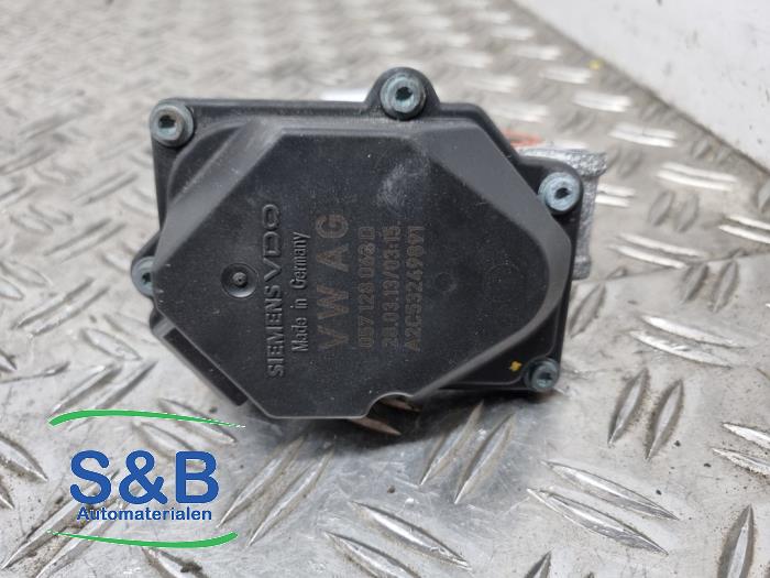Usagé Boitier papillon Audi A6 Quattro (C6) 3.0 V6 24V TFSI Prix € 60,00 Règlement à la marge proposé par Schaap & Bron