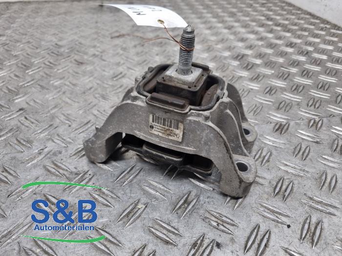 Usagé Support moteur Mini Mini (R56) 1.6 16V Cooper S Prix € 19,99 Règlement à la marge proposé par Schaap & Bron