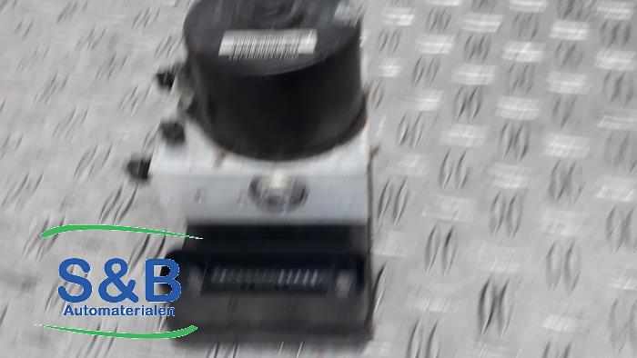 Usagé Pompe ABS BMW 3 serie Compact (E46/5) 318ti 16V Prix € 50,00 Règlement à la marge proposé par Schaap & Bron