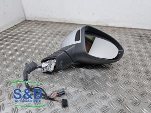 Used Wing mirror, right Volkswagen ID.3 (E11/E12) First, Life, Pro 58 kWh Price € 149,99 Margin scheme offered by Schaap & Bron