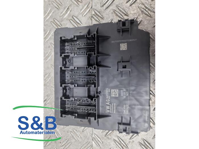 Used On-board computer Volkswagen Passat Variant (365) 1.4 TSI 16V EcoFuel Price € 100,00 Margin scheme offered by Schaap & Bron