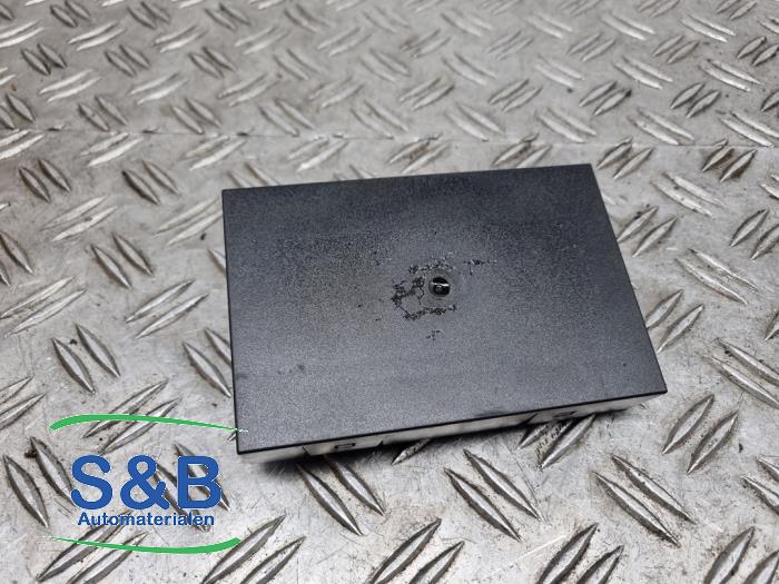 Używane Modul Comfort Seat Altea (5P1) 1.6 Cena € 50,00 Procedura marży oferowane przez Schaap & Bron