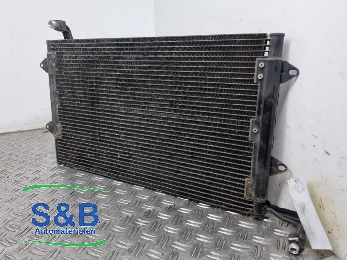 Begagnade AC-radiator Volkswagen Golf III (1H1) 1.8 CL,GL Pris € 50,00 Marginaltabell erbjuds av Schaap & Bron